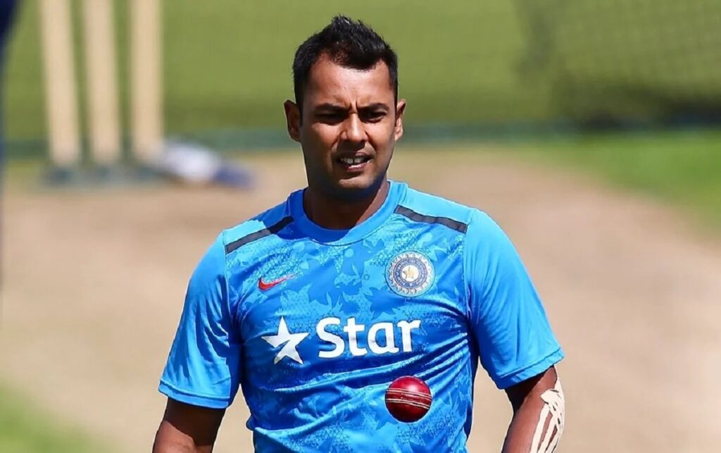 Stuart Binny retires from all forms of cricket.