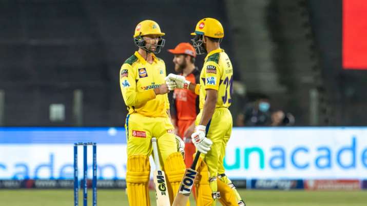 Gaikwad and Conway put on 182 runs opening partnership which took CSK to 202/2. Image : IPL/BCCI